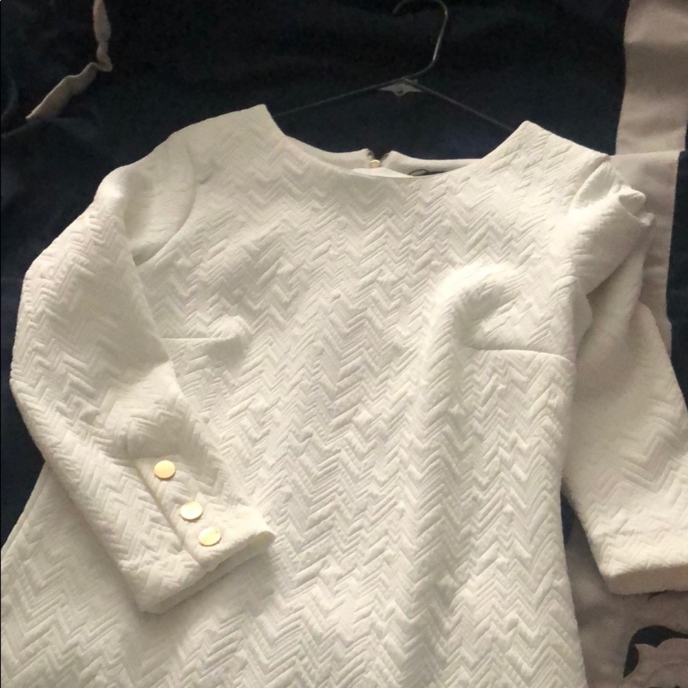 Bodycon white dress